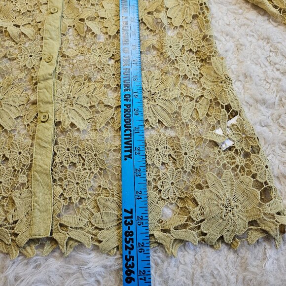 Joie Women's Light Green Floral Crochet Button Up Shirt Size: L - Picture 5 of 9